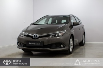 Toyota Auris II Touring Sports Facelifting 1.8 Hybrid 136KM 2017