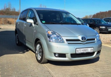 Toyota Corolla Verso E120 1.8 VVT-i 130KM 2006 Toyota Corolla Verso 1,8 Ben 130 KM 1.8 Benzyna 130KM, zdjęcie 1