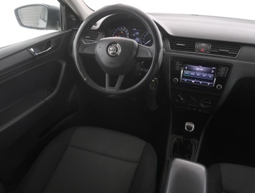 Skoda Rapid II Liftback Facelifting 1.4 TDI CR 90KM 2017 Skoda Rapid 1.4 TDI, Salon Polska, Klima, zdjęcie 6