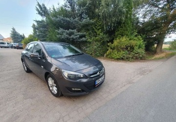 Opel Astra J GTC 1.7 CDTI ECOTEC 110KM 2013 Opel Astra Opel Astra 1.7 CDTI DPF Exklusiv 1.7 Diesel 110KM, zdjęcie 1