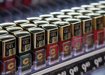 МОНТАЖНАЯ ПЛАНКА БЕЗ КЛЕЕВЫХ РАЗДЕЛЕНИЙ ПОЛКИ 1М