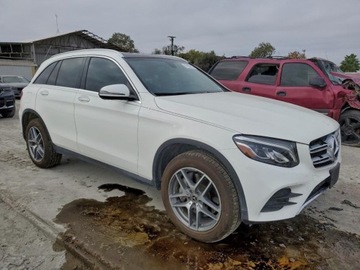 Mercedes GLC C253 2019 Mercedes-Benz GLC 2019 MERCEDES-BENZ GLC 300 2.0 Benzyna 255KM, zdjęcie 3