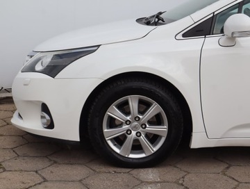 Toyota Avensis III Sedan Facelifting 2.0 D-4D 124KM 2014 Toyota Avensis 2.0 D-4D, Salon Polska, Serwis ASO, zdjęcie 12