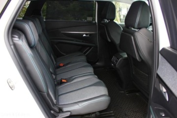 Peugeot 5008 II Crossover Facelifting 1.5 BlueHDi 130KM 2021 Peugeot 5008 Peugeot 5008 1.5 BlueHDi Allure SampS 1.5 Diesel 130KM, zdjęcie 36