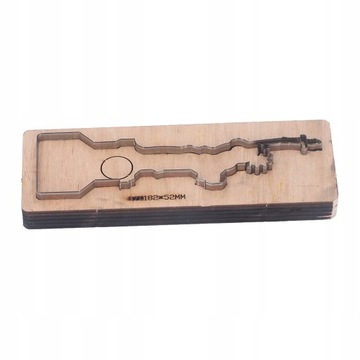 Кожаный штамп культовой формы статуи