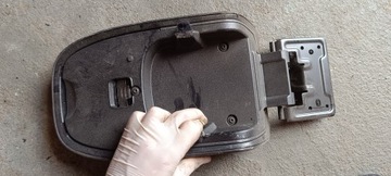 LOKETNÍ OPĚRKA HORNÍ KRYT KIA SORENTO 1 I