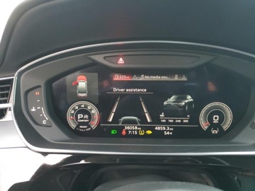 Audi A8 D5 2023 Audi A8 2023, 3.0L, 4x4, L, porysowany lakier 3.0 Benzyna 335KM, zdjęcie 9