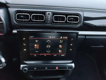 Citroen C3 III Hatchback 1.2 PureTech 82KM 2017 Citroen C3 1,2 Benzyna LPG Pelne wyposazenie 1.2 BenzynaLPG 82KM, zdjęcie 23