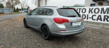 Opel Astra J Sports Tourer Facelifting 1.4 Turbo ECOTEC 140KM 2015 Opel Astra Bogata wersja. stan bardzo dobry., zdjęcie 5