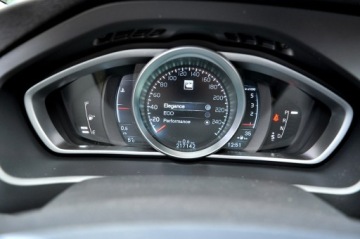 Volvo V40 II Hatchback 1.6 D2 115KM 2014 Volvo V40 1,6 HDi 115Km Automat Ledy Digital Navi, zdjęcie 25