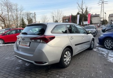 Toyota Auris II Touring Sports Facelifting 1.33 Dual VVT-i 99KM 2017 Toyota Auris salon Polska, serwis ASO Toyota, Gwarancja 1.3 Benzyna 99KM, zdjęcie 22