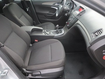 Opel Insignia I Sports Tourer 1.8 Twinport ECOTEC 140KM 2010 Opel Insignia 1.8, GAZ, Klima, Klimatronic, zdjęcie 8