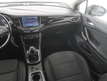 Opel Astra K Sports Tourer 1.6 CDTI 110KM 2017 Opel Astra 1.6 CDTI, Navi, Klima, Tempomat, zdjęcie 7