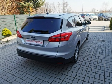 Ford Focus III Kombi Facelifting 1.6 TDCi 95KM 2016 Ford Focus 1.6 TDCI SALON PL FV 23% 1-Wł LIFT, zdjęcie 5