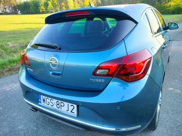 Opel Astra J Hatchback 5d 1.6 Turbo ECOTEC 180KM 2012 OPEL ASTRA J*1.6 TURBO*MOC-180PS*LED* BI-XENON*SKÓRA*NAGŁOŚNIENIE INFINITY*, zdjęcie 11