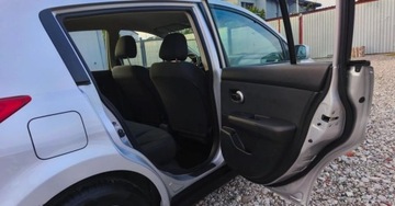 Nissan Tiida Hatchback 1.6 i 110KM 2009 Nissan Tiida Nissan Tiida 1.6 Benzyna 110KM, zdjęcie 24