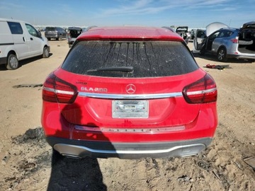 Mercedes GLA 2020 Mercedes-Benz GLA 2020 MERCEDES-BENZ GLA 250 2.0 Benzyna 208KM, zdjęcie 5