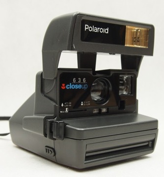 POLAROID 636 closeup