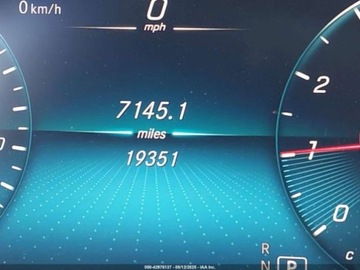 Mercedes GLC C253 2021 Mercedes-Benz GLC 300 4Matic Coupe 2021 2.0l 2.0 Benzyna 255KM, zdjęcie 11