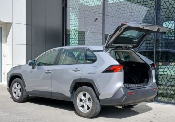 Toyota RAV4 V SUV 2.0 Dual VVT-iE 173KM 2020 Toyota RAV4 RAV4 Active Business Vat Marza Salon PL Serwis ASO, zdjęcie 37