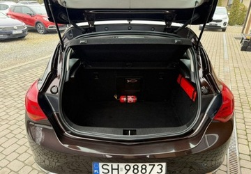 Opel Astra J Hatchback 5d Facelifting 1.6 Twinport ECOTEC 115KM 2013 Opel Astra 1,6 116KM Klimatyzacja Krajowy Serwisowany 1.6 Benzyna 115KM, zdjęcie 22