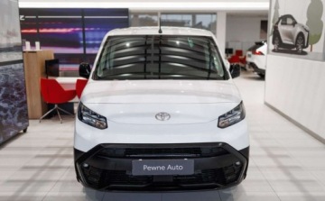 Toyota 2024 Toyota Proace City City 1.5 D-4D Long 2,3t Active 1.5 Diesel 102KM, zdjęcie 1