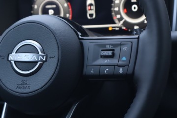 Nissan Qashqai III Crossover Facelifting 1.3 DIG-T MHEV 158KM 2025 Nissan Qashqai 1.3 DIG-T MHEV, 1. Właściciel, zdjęcie 16