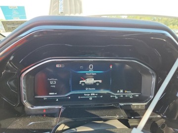 Chevrolet Silverado II 2025 Chevrolet Silverado K2500 High Country 2025 6.6L 6.6 Diesel 401KM, zdjęcie 9