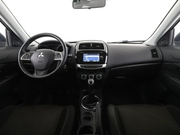 Mitsubishi ASX I SUV Facelifting 1.6 117KM 2015 Mitsubishi ASX Klimatyzacja Podgrzewane fotele, zdjęcie 14