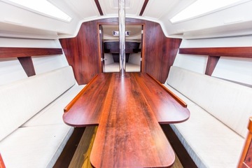 Sprzedam jacht Delphia 33