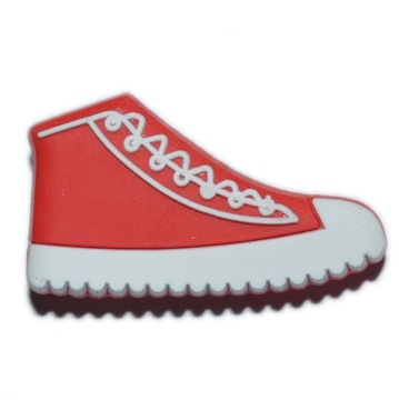 Pozostałe - Przypinka do Crocs - Trampek - 2750