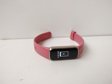 OPASKA SPORTOWA SMARTBAND FITBIT LUXE RÓŻOWA