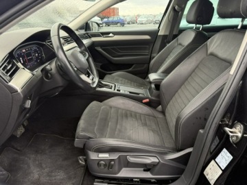 Volkswagen Passat B8 Alltrack Facelifting 2.0 TDI SCR 200KM 2021 Volkswagen Passat 2.0 TDI 200KM 4x4 DSG Elegance, zdjęcie 10