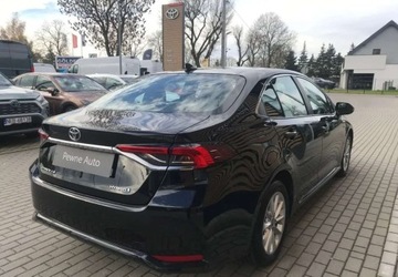 Toyota Corolla XII Sedan 1.8 Hybrid 122KM 2021 Toyota Corolla Toyota Corolla 1.8 Hybryda 122KM, zdjęcie 9