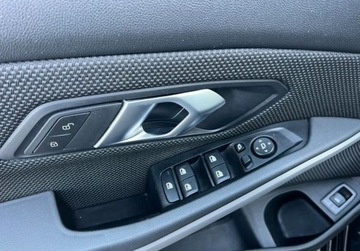 BMW Seria 3 G20-G21 Touring 2.0 320d 190KM 2020 BMW Seria 3 2.0 Diesle 190 KM LED Nawigacja Kamera Radar Sensor 2.0 Diesel, zdjęcie 12