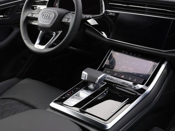 Audi Q7 II 2025 AUDI Q7 55 TFSI e quattro S Line Suv 3.0 (394KM) 2025, zdjęcie 9