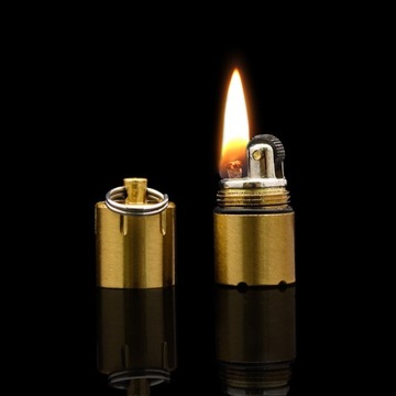 Маленькая и портативная ретро-мини-брелок-зажигалка