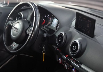 Audi A3 8V Hatchback 3d 1.6 TDI 105KM 2014 Audi A3 Sportback S line Podgrzewane fotele BangOlufsen 1.6 Diesel 105KM, zdjęcie 17
