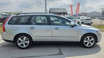 Volvo V50 1.6 DRIVe 109KM 2010 Volvo V50 xsenon zarejestrowane climatronic nowy, zdjęcie 2