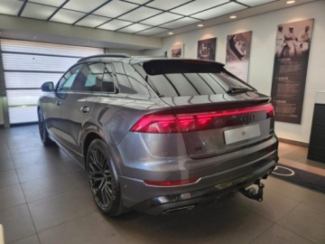 Audi Q8 SUV 3.0 50 TDI 286KM 2026 AUDI Q8 / E-Tron Q8 TDI quattro Suv (286 KM) 2026, zdjęcie 2