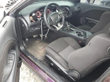 Dodge Challenger III 2022 Dodge Challenger SRT Hellcat 2022 6.2l 6.2 Benzyna 717KM, zdjęcie 8