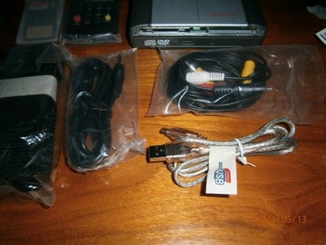 HAMA Mobile DataSafe II № 56927 USB 2.0, внешнее устройство записи компакт-дисков