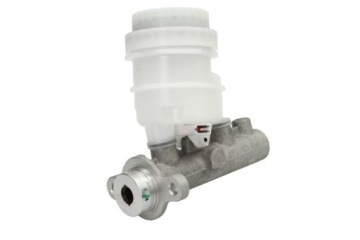 Pompa hamulcowa MITSUBISHI L200 / TRITON 2.5D