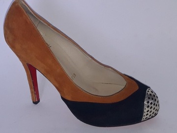 LOUBOUTIN CHRISTIAN R.39/25CM BDB skóra