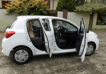 Mitsubishi Space Star Hatchback 5d 1.0 71KM 2016 Mitsubishi Space Star maly tani niezawodny SERWISOWANY Benzyna 71KM, zdjęcie 9