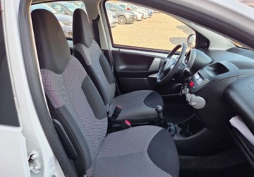 Toyota Aygo I Hatchback 5d Facelifting 1.0 VVT-i 68KM 2012 Toyota Aygo 1,0 Klima 68 km Benzyna 68KM, zdjęcie 15