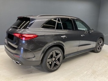 Mercedes GLC C254/X254 Coupe 2.0 200 204KM 2025 MERCEDES-BENZ GLC 200 4-Matic AMG Line 2.0 (204KM) 2025, zdjęcie 1