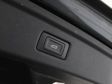 Audi A5 F5 Sportback 2.0 35 TFSI 150KM 2019 Audi A5 Sportback S-Line S-tronic półskóra, zdjęcie 39