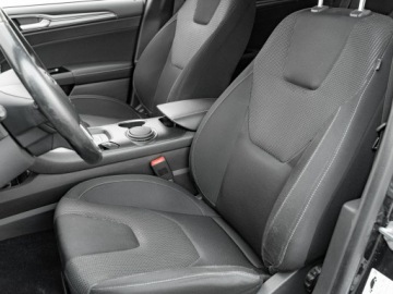 Ford Mondeo V Kombi Facelifting 2.0 EcoBlue 150KM 2020 Ford Mondeo WD2445P#2.0 EcoBlue Titanium Podgrz.f,, zdjęcie 13
