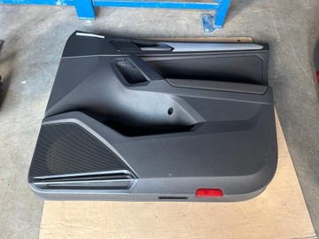 ОБИВКА ДВЕРИ СТОРОНЫ ПЕРЕДНЕЙ СПРАВА, TIGUAN 5NA